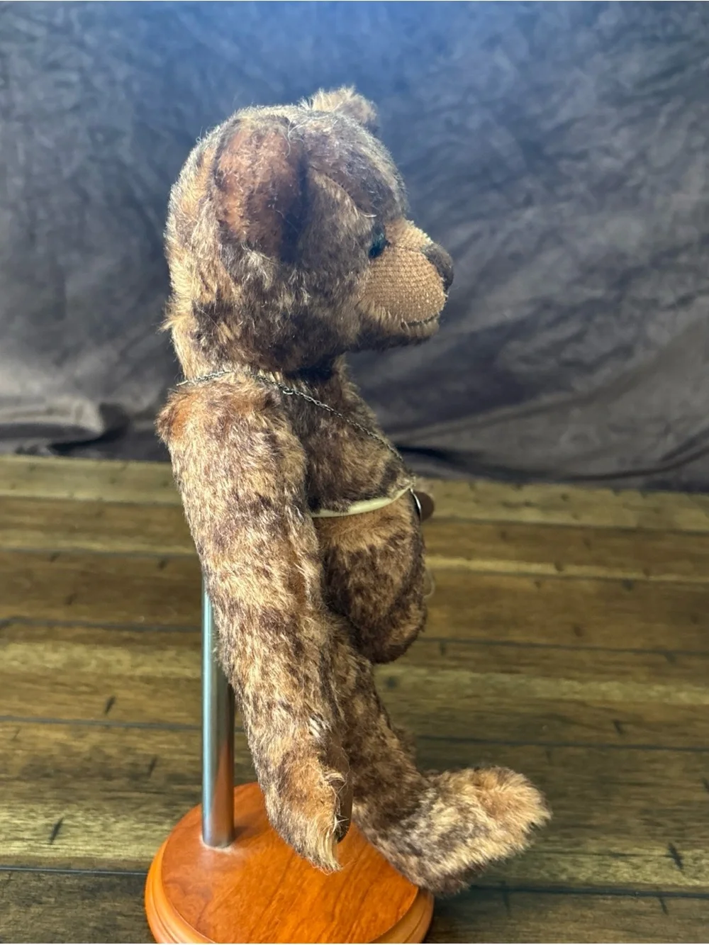 Source Unknown Brown Plush Teddy Bear with Heart Pendant